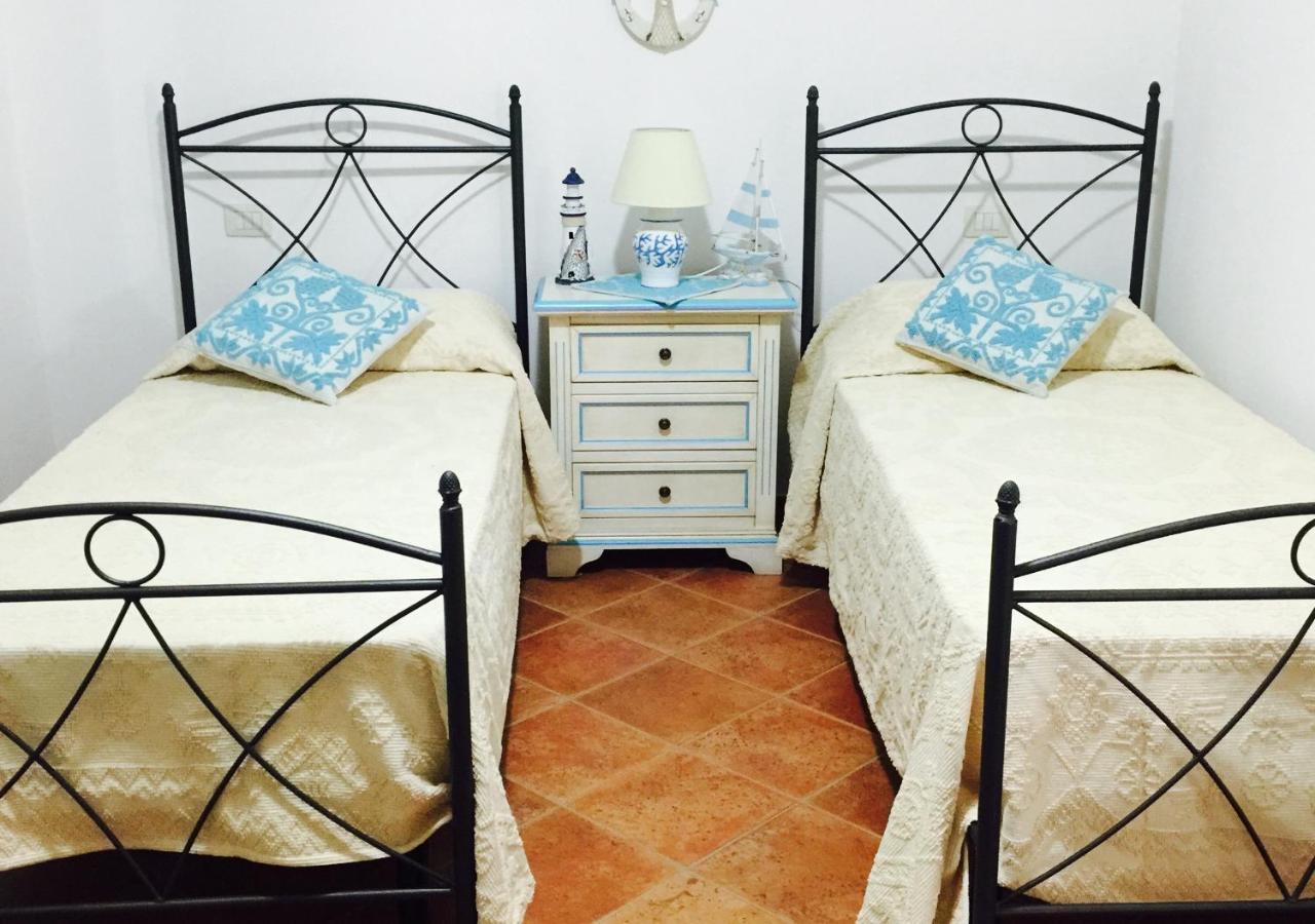 S'Ercole Apartment Posada  Bagian luar foto