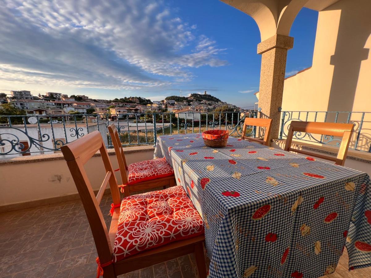 S'Ercole Apartment Posada  Bagian luar foto