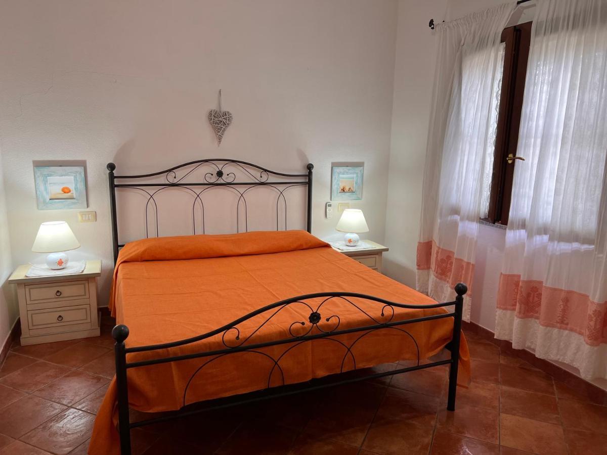 S'Ercole Apartment Posada  Bagian luar foto